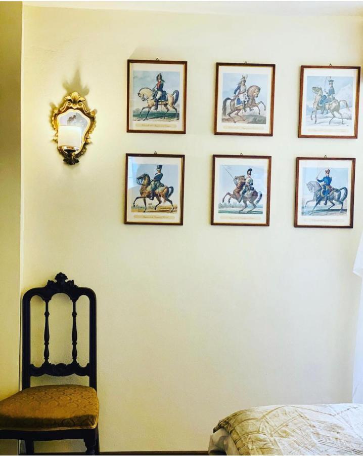 Palazzo Lari Sarzana Hotel ภายนอก รูปภาพ
